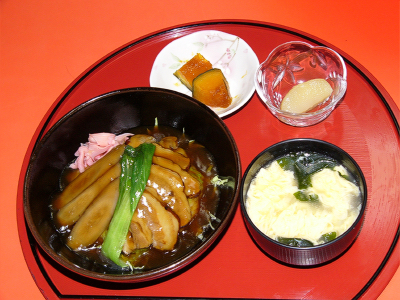 ごぼう（ごぼ）と豚肉（とん）でごぼとん丼